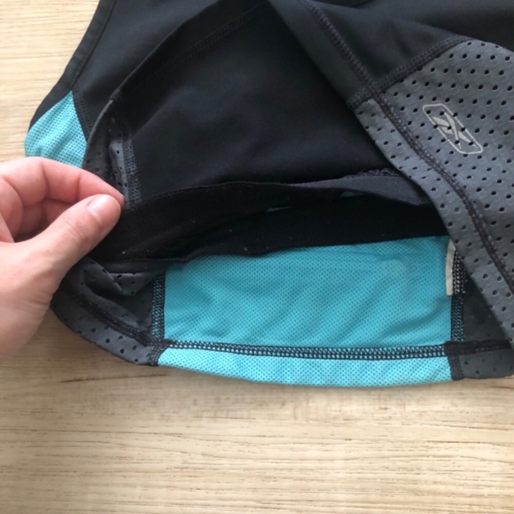 Long Reebok Sports Bra - Picture 5 of 6